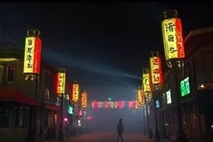 《纸上山河》封面，摊开的手绘地图旁放着一支铅笔
